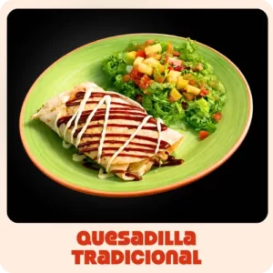 $21.000 | Pollo, tocineta, maíz tierno, verduras, queso gratinado y porción de ensalada de lechuga, tomate y mango, todo en salsas de la casa.