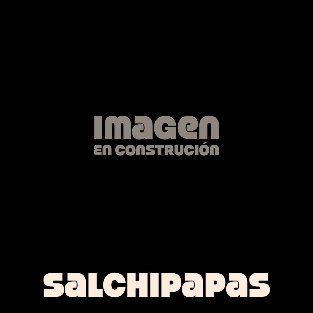 $7.000 | Porción de papas en cascos con trozos de salchichas en salsas de la casa.