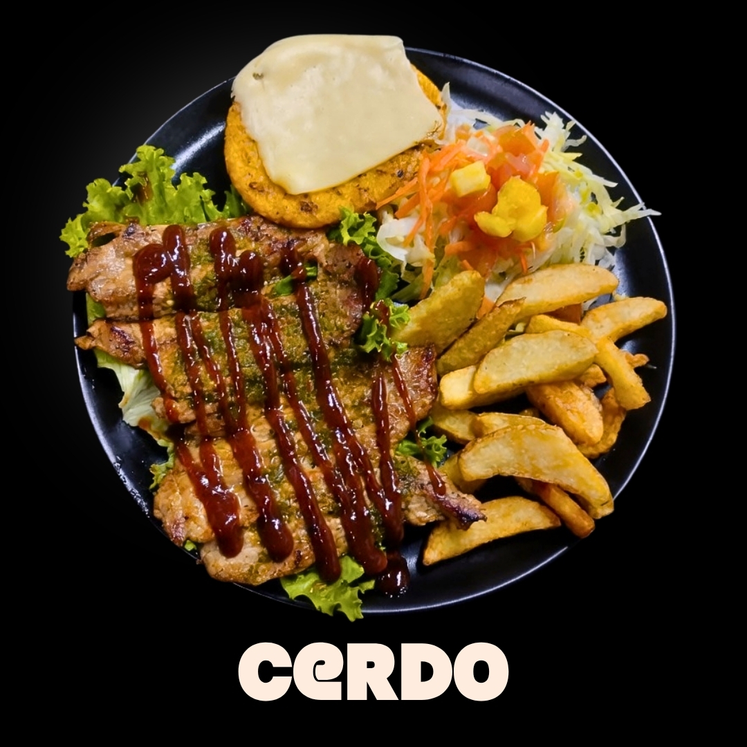 $26.000 | Acompañadas de papas a la francesa, porción de ensalada de lechuga, tomate, mango, y arepa con queso Mozzarella, todo en salsas de la casa.